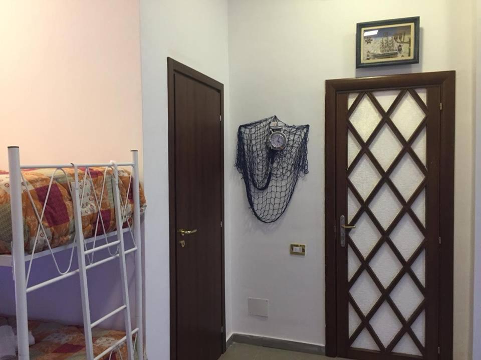 Room Don Carlo Napoli Exterior foto