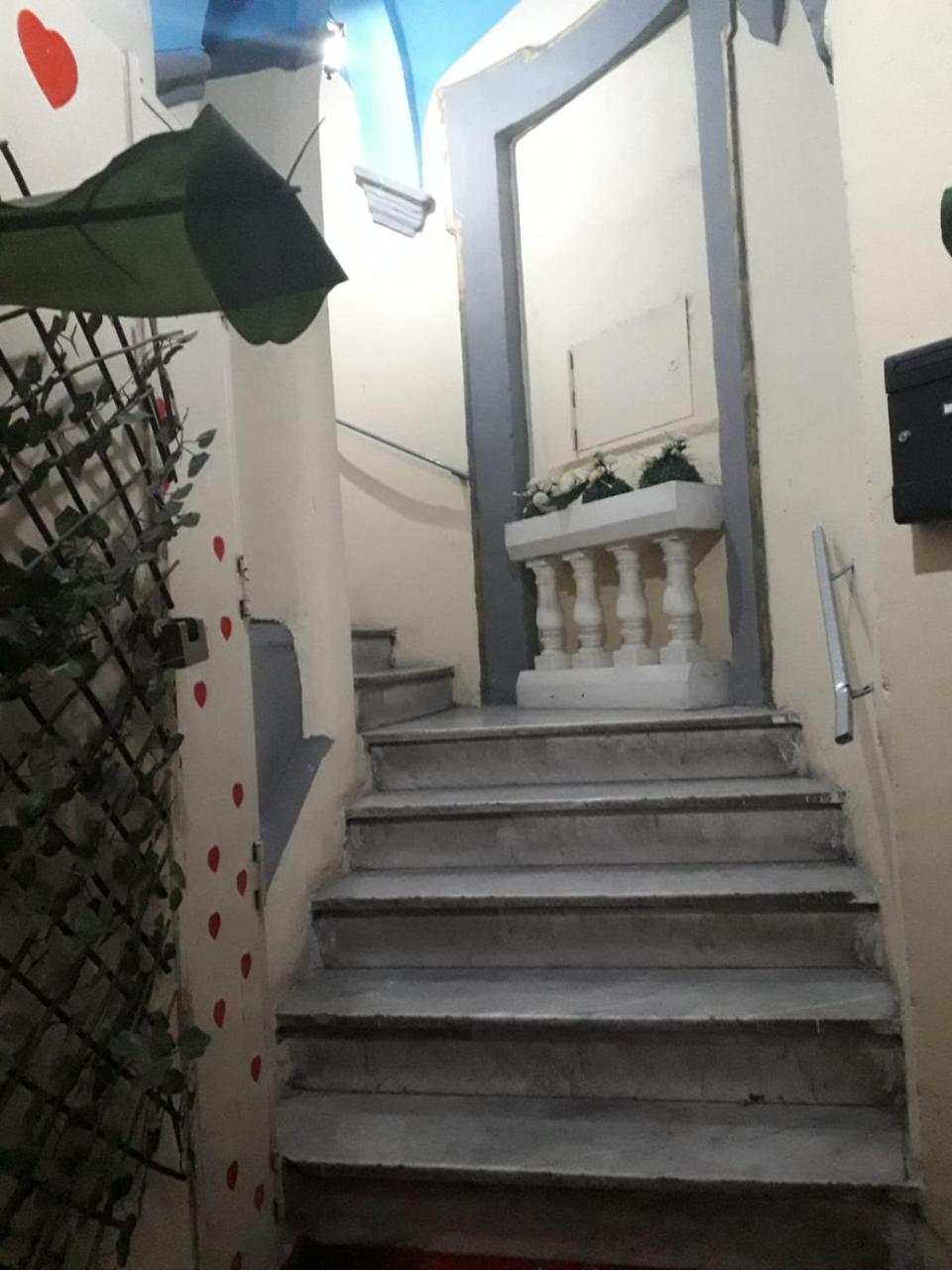 Room Don Carlo Napoli Exterior foto